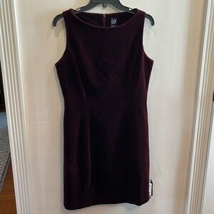 Ladies burgundy velvet dress from Gap